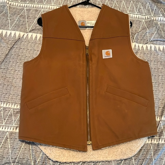 Carhartt Jackets & Blazers - Carhartt Vintage Women’s Vest